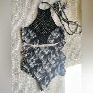 Acacia Swimwear 2 piece set